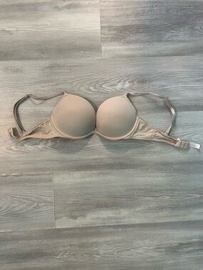 Victorias Secret PINK Super Push Up Bra size 34C